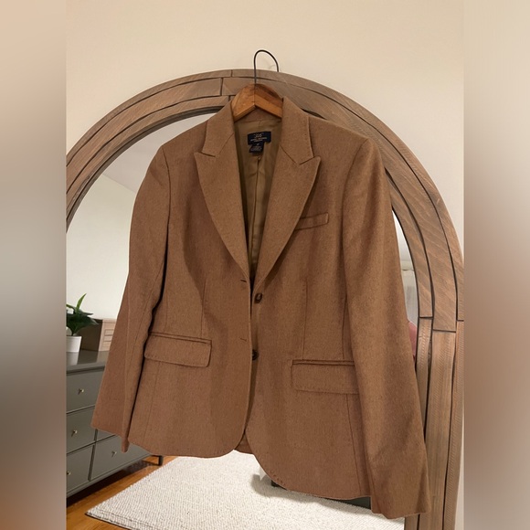 Brooks Brothers Jackets & Blazers - Brooks Brothers 346 camel hair blazer, size 6P